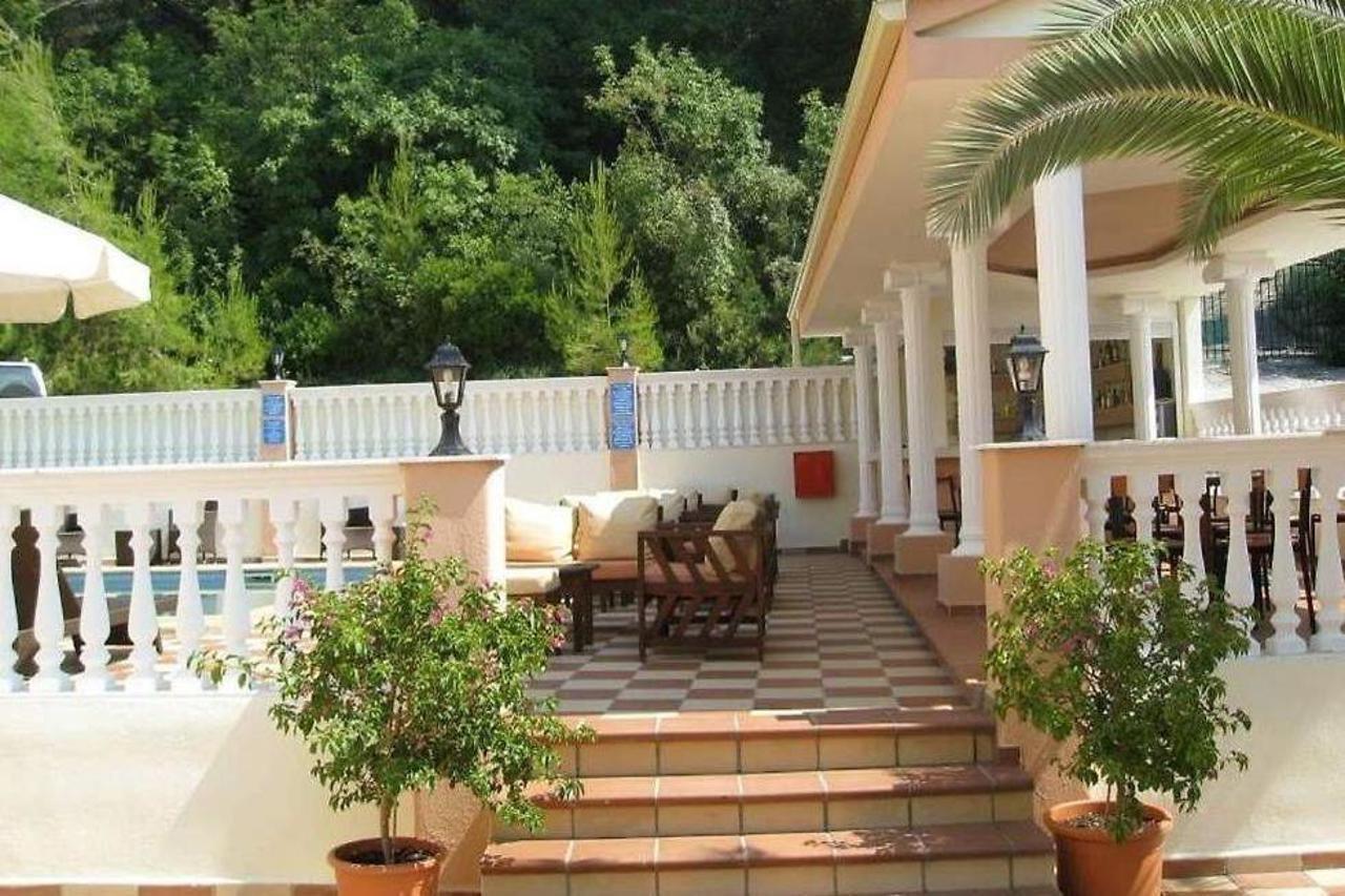 Calypso Hotel Siviri Exterior foto